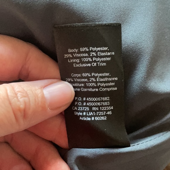 Babaton grey pencil skirt with slit euc 6 - Picture 7 of 7